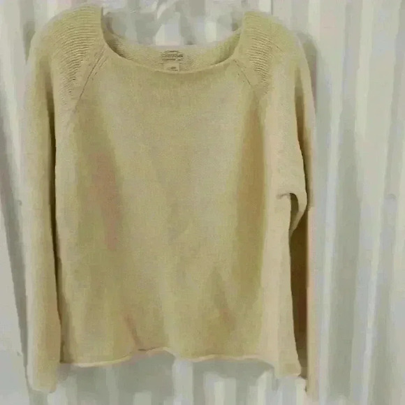 St Johns Bay extra large long sleeve light yellow - Picture 1 of 3